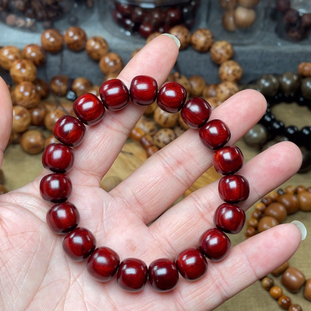 檀香紫檀（小叶紫檀）无事牌1112印度小叶紫檀半面龙鳞金星