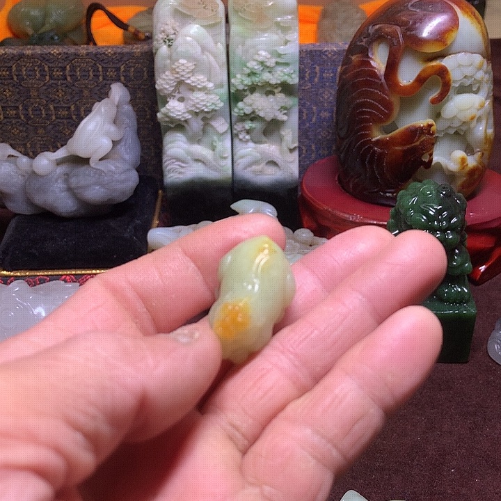 颈饰未镶嵌和田玉（糖玉）用****4