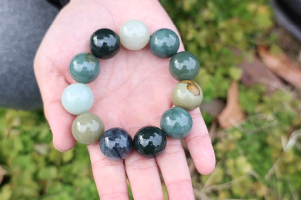 新疆和田玉多宝手串