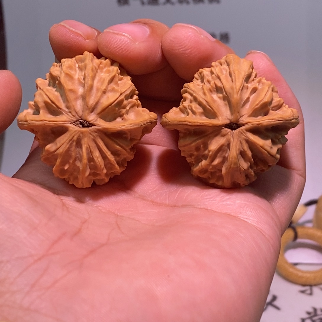 落***叶吊坠文玩核桃39灯笼