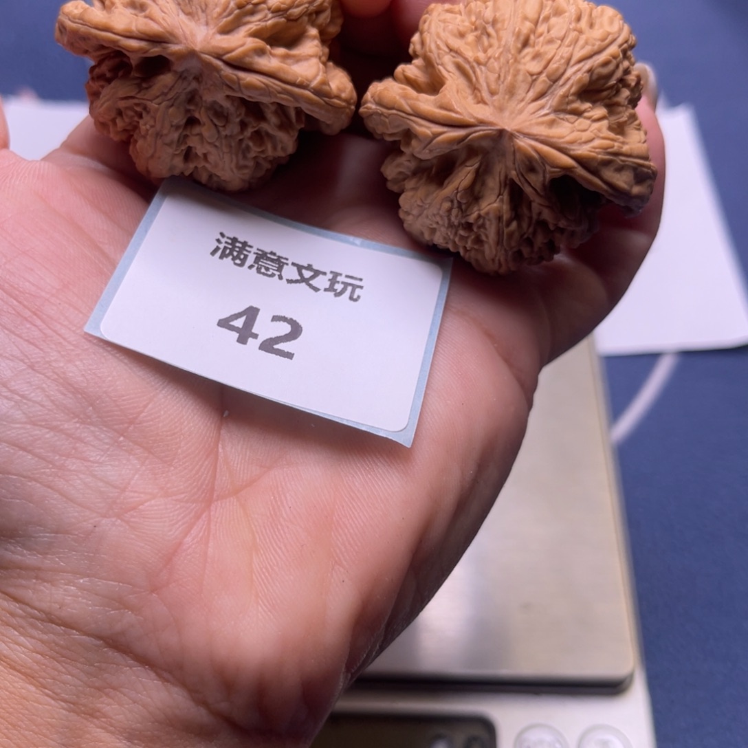 文玩核桃把件42粗筋42