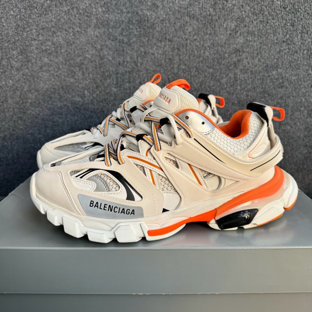 99新 Balenciaga/巴黎世家 42码 track 白橙 老爹鞋 原盒
