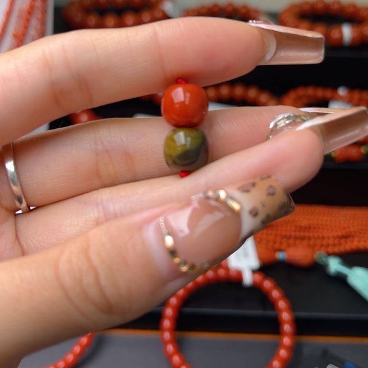南红玛瑙合金珠宝半成品南红玛瑙包浆料老型对珠9mm