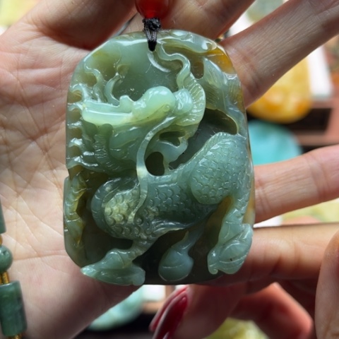 岫玉挂件未镶嵌挂件