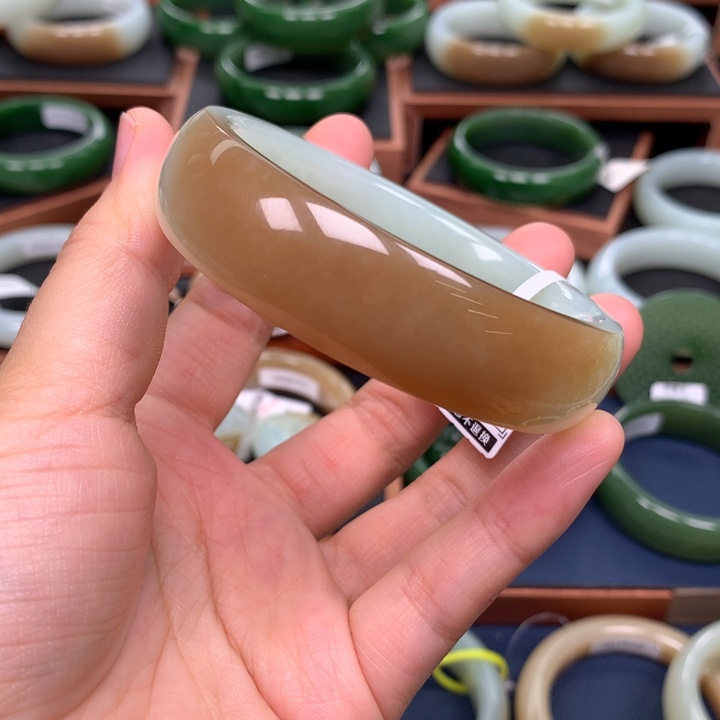 和田玉手镯5960圈口未镶嵌