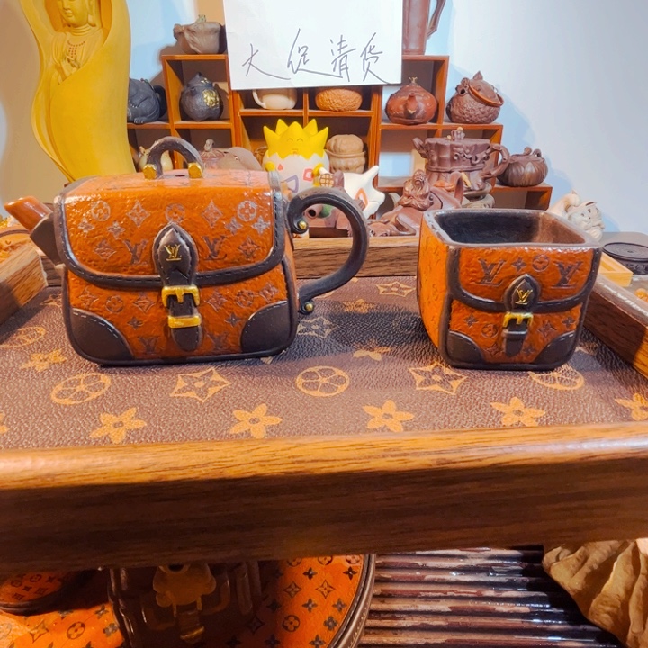 丫***拍紫砂茶壶纯手工制作过程就是