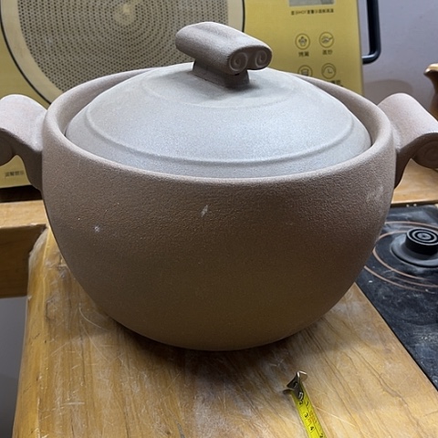 微瑕，明火，口径22高14，4L有颗粒，有色差