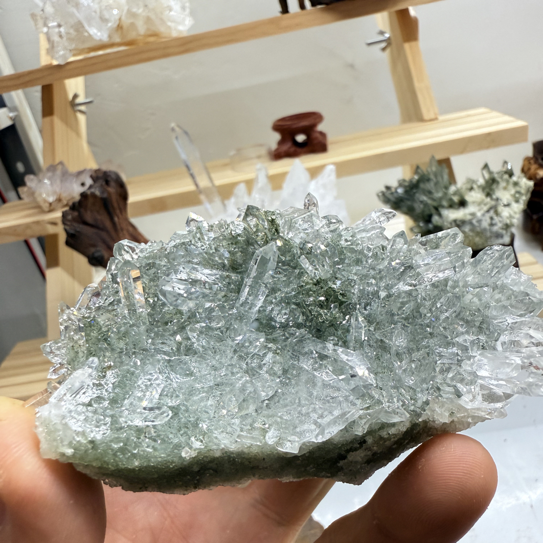 印度喜马拉雅绿幽灵水晶桌面摆件风水摆件高透高频水晶