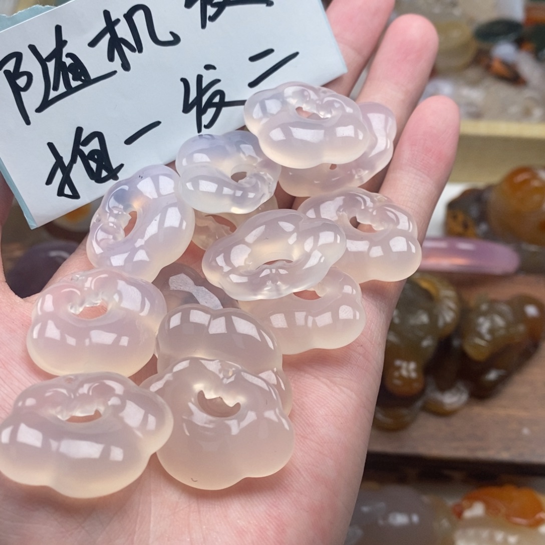 玛瑙/玉髓未镶嵌颈饰