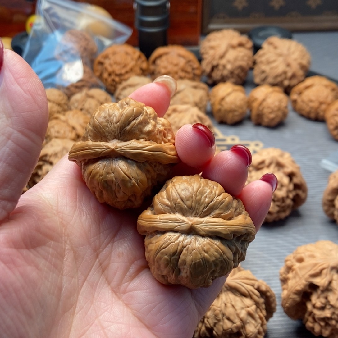 轮***回文玩核桃吊坠核桃