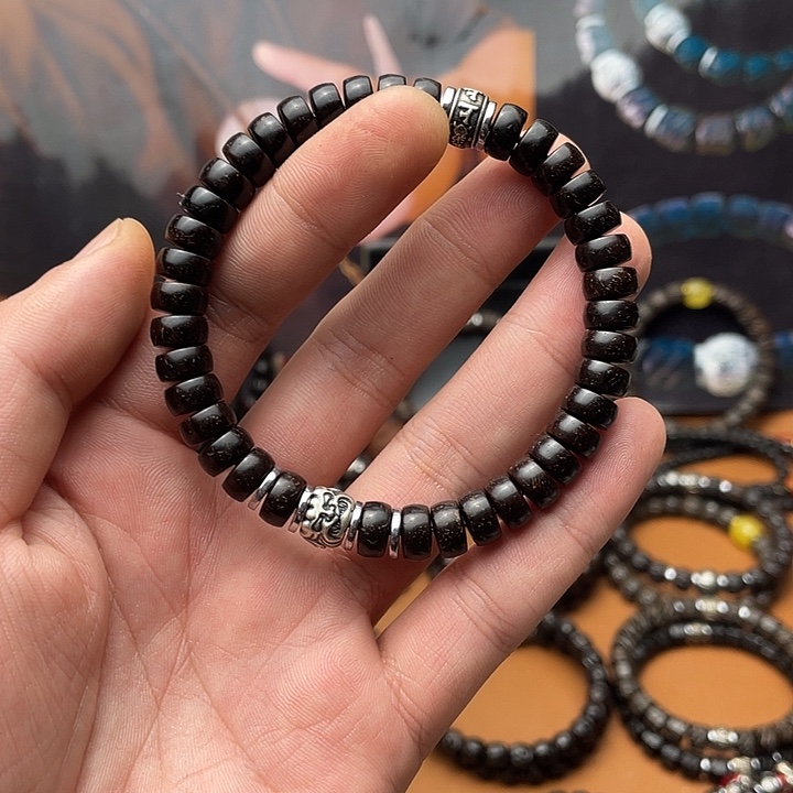 椰蒂手串9药片吞金兽上上签