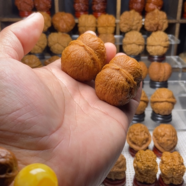 十***好文玩核桃吊坠9峭壁元宝