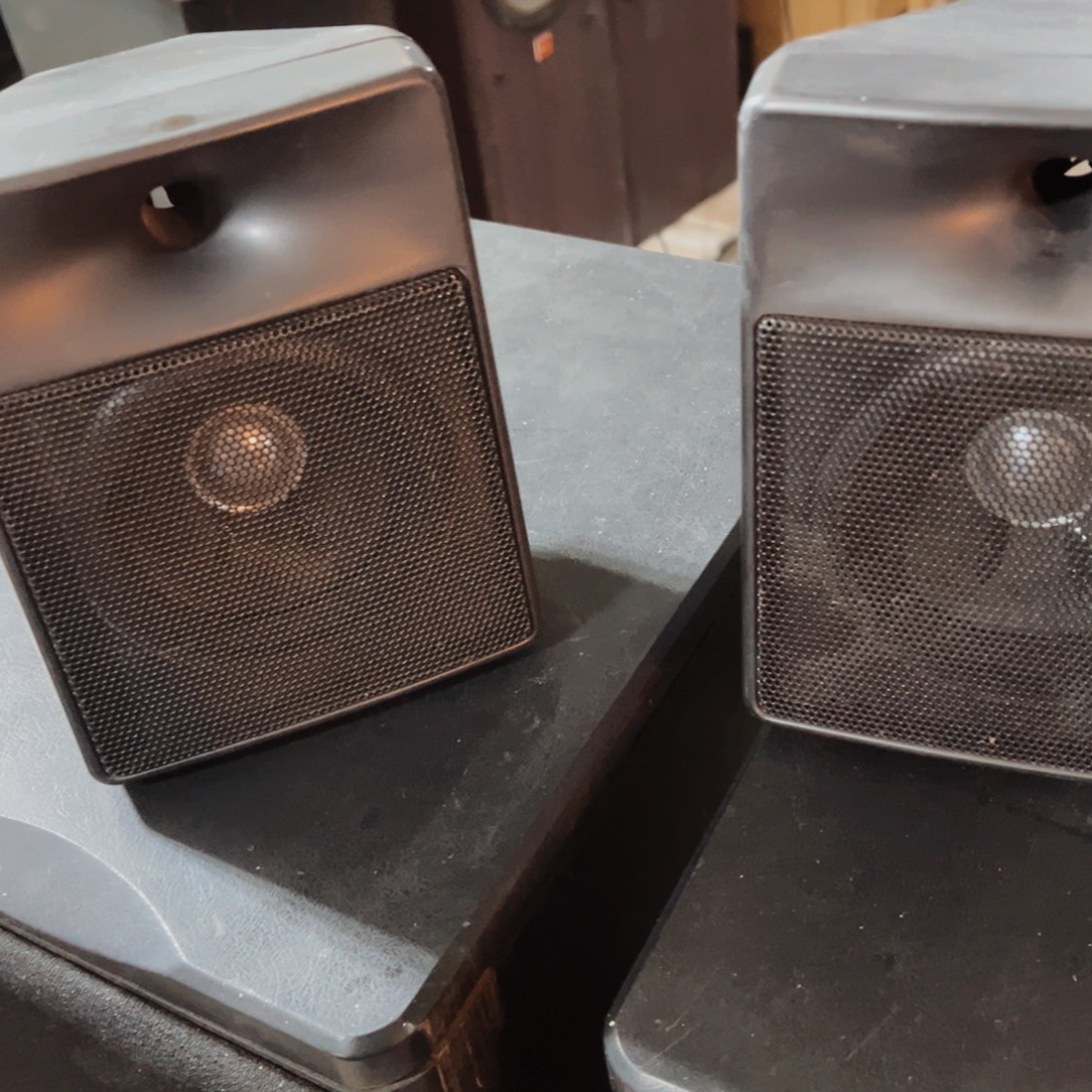 8新两个很轻的小环绕包邮