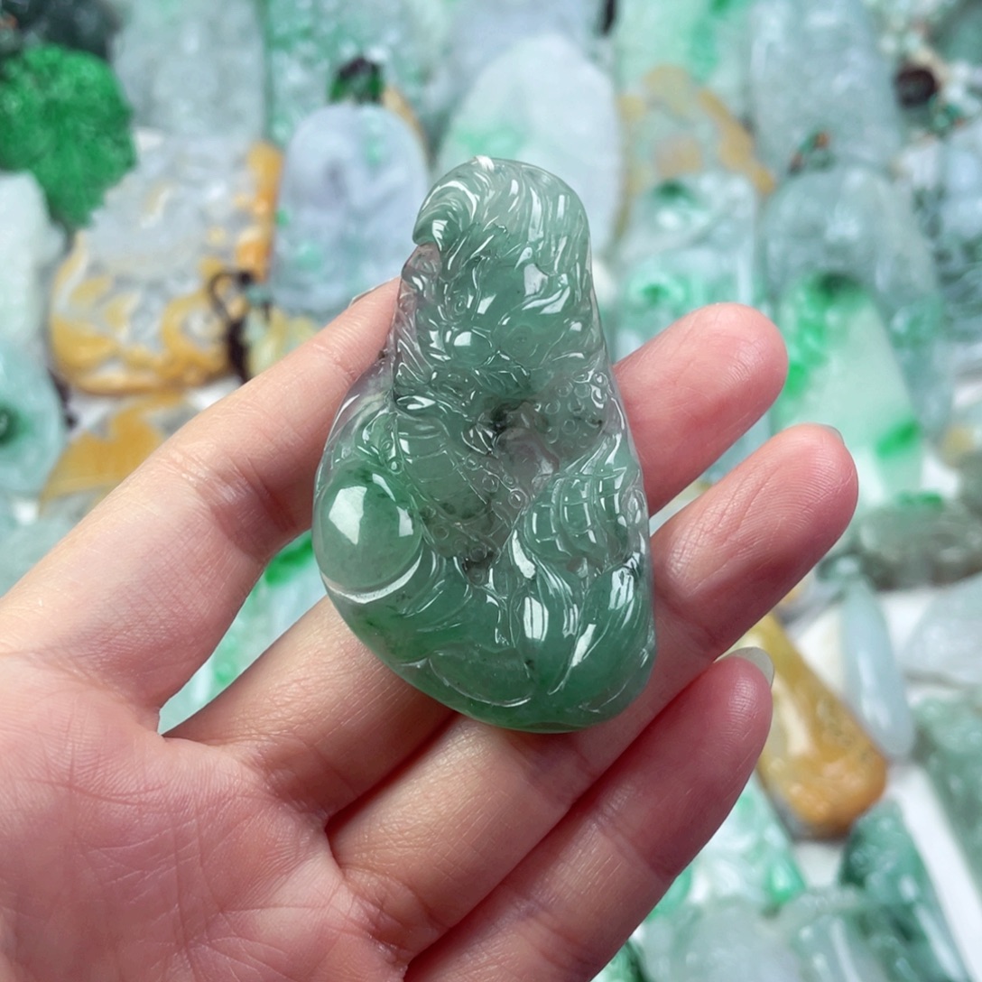 翡翠未镶嵌吊坠(不含链)
