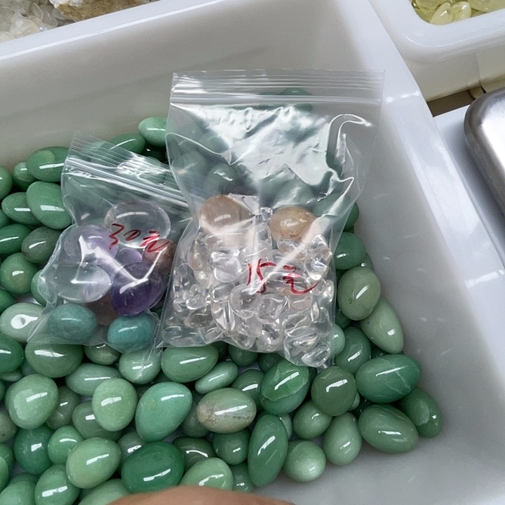 碎石未镶嵌水晶新*者