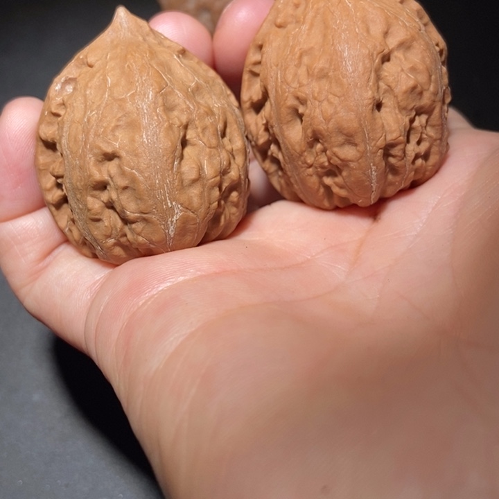 文玩核桃把件东北楸子小雪18