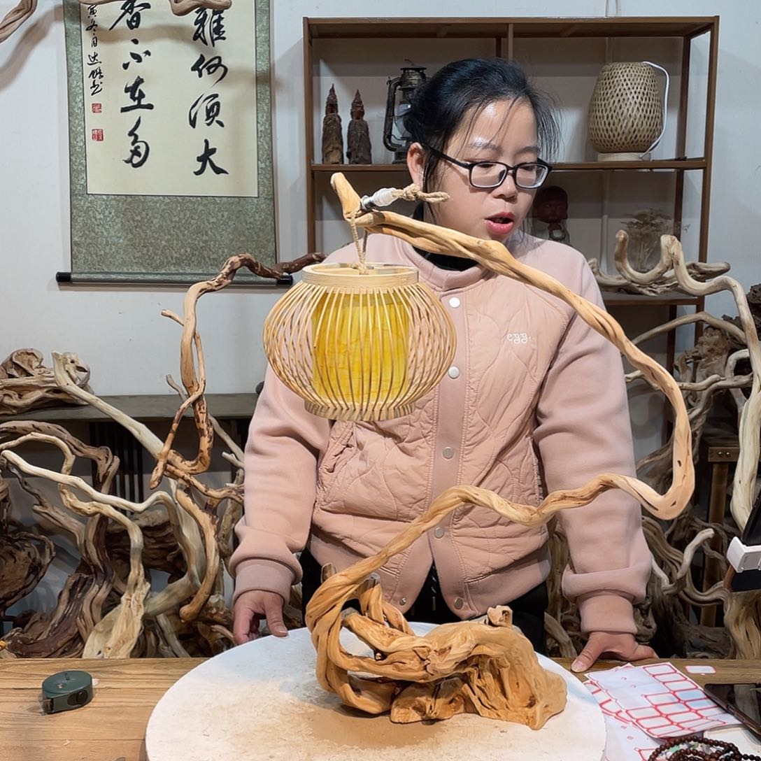 柏木杜鹃根根艺摆件