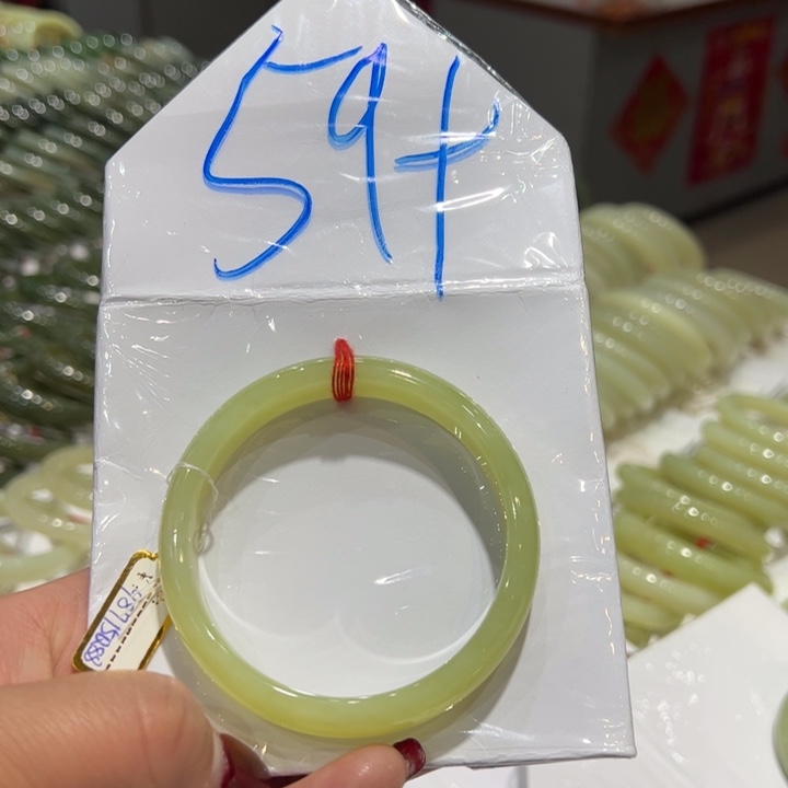 和田玉（糖玉）手镯未镶嵌边**悟