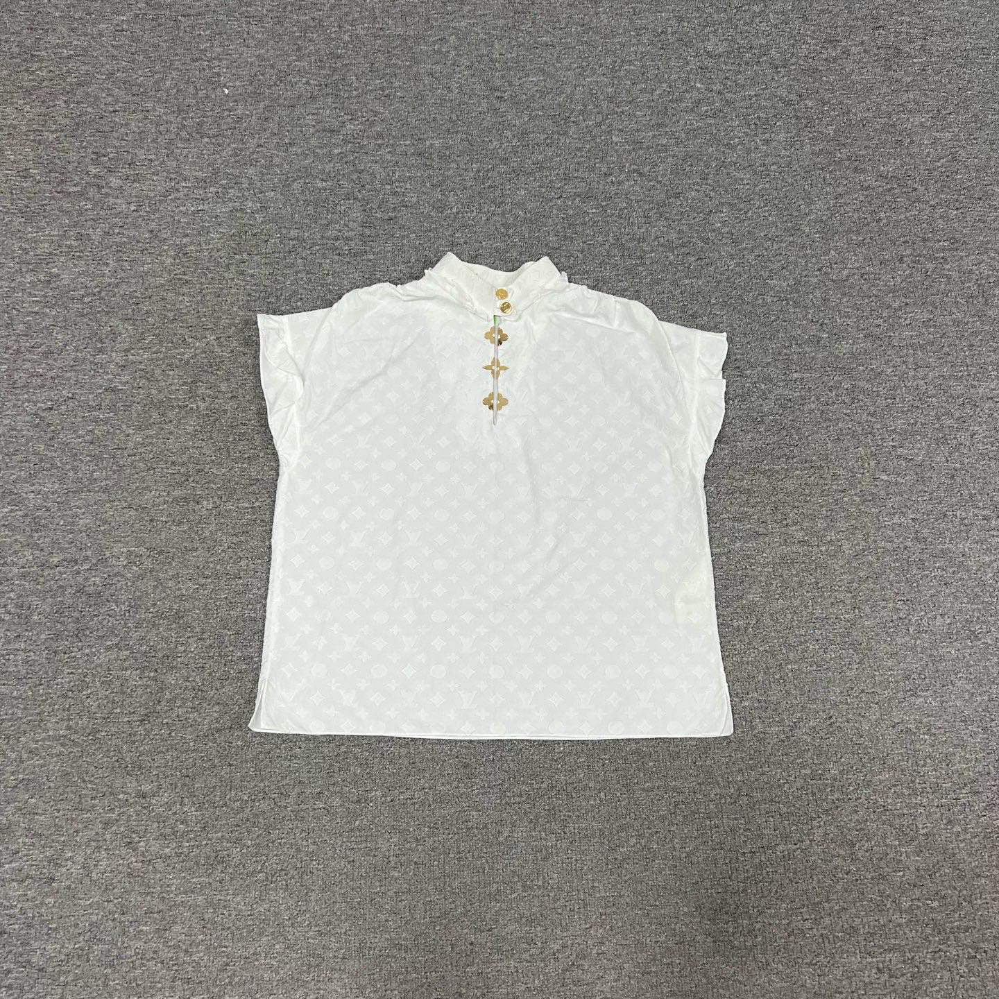 99新 AMIPARIS lv 满印 短袖 上衣