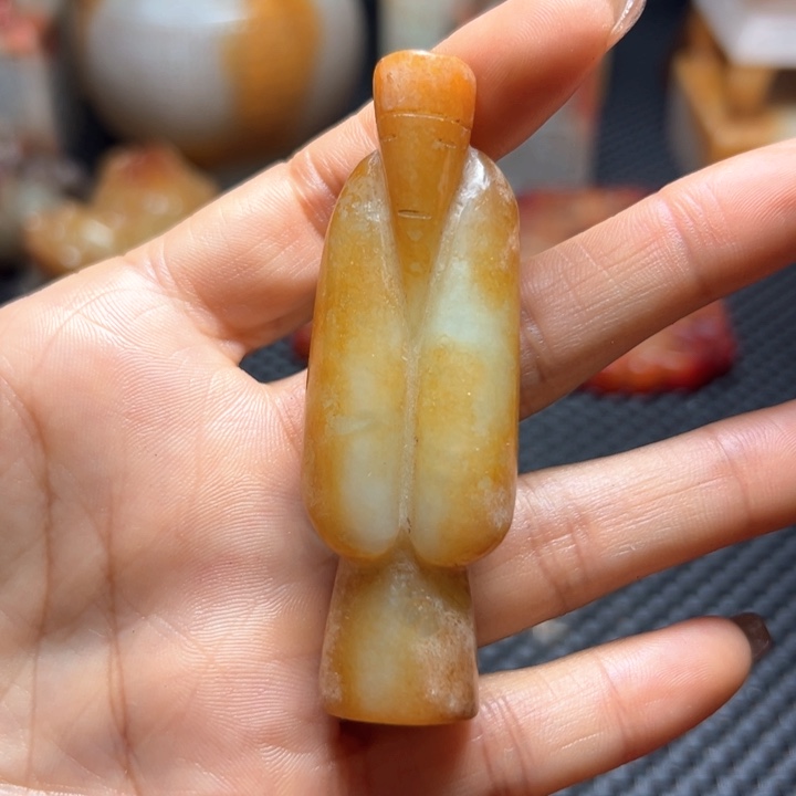 和田玉（糖玉）未镶嵌挂件