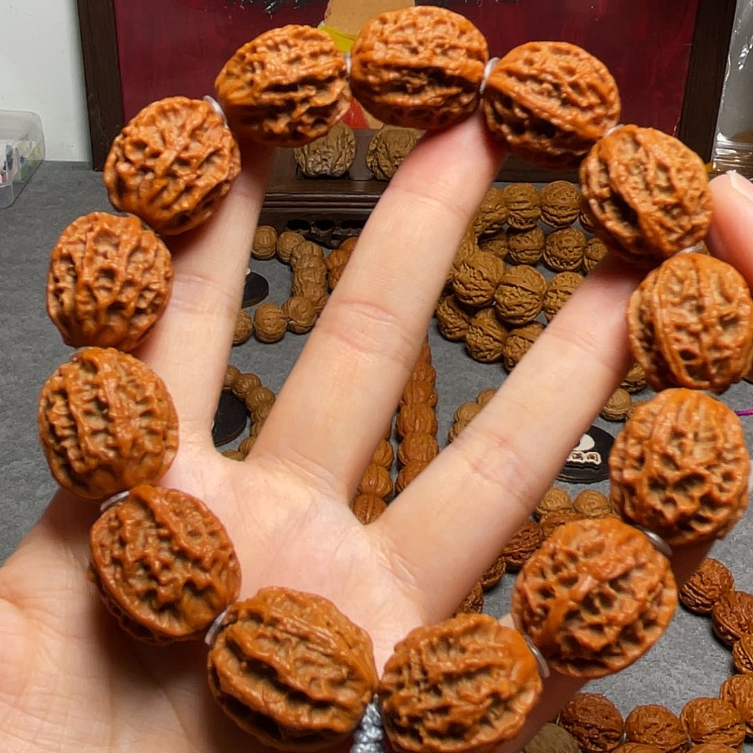 核桃红皮荔枝纹手持88