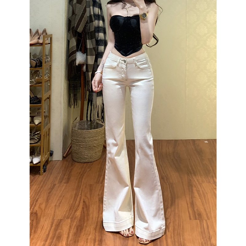 韩女气质白色微喇牛仔裤女2025冬季基础款高腰修身显瘦喇叭长裤