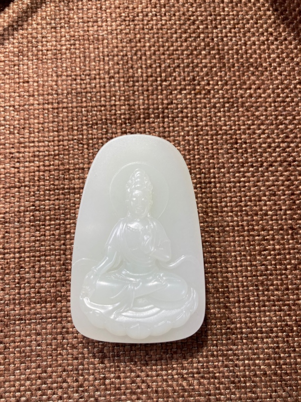 和田白玉挂件纯手工雕刻