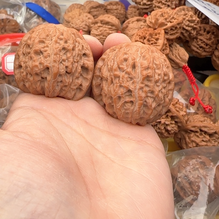 文玩核桃吊坠霆*霆血麒麟111