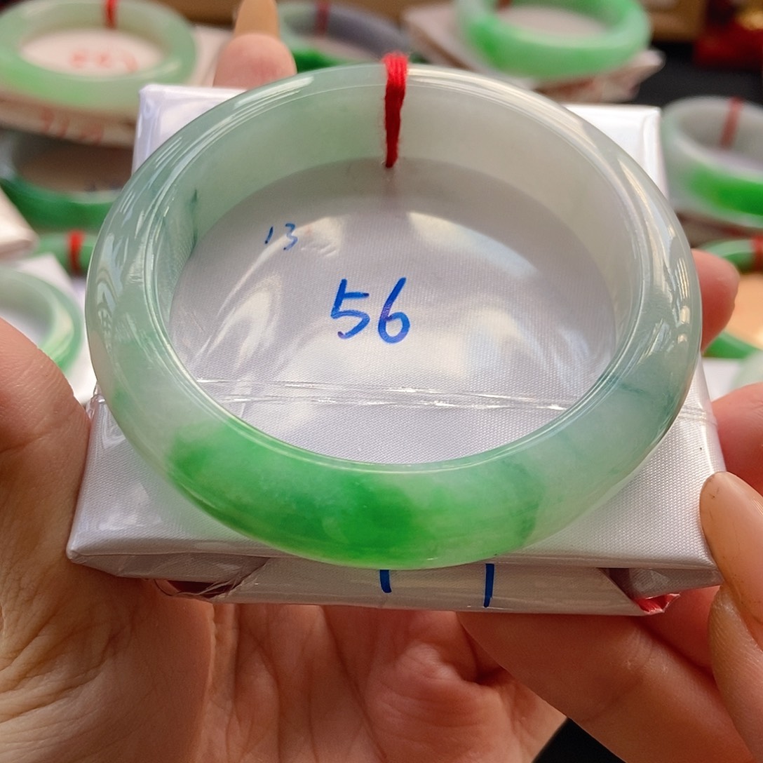 未镶嵌手镯翡翠12号