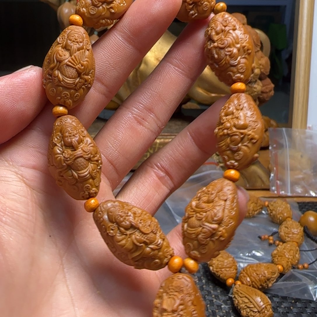 橄榄核手串/手链九龙财神