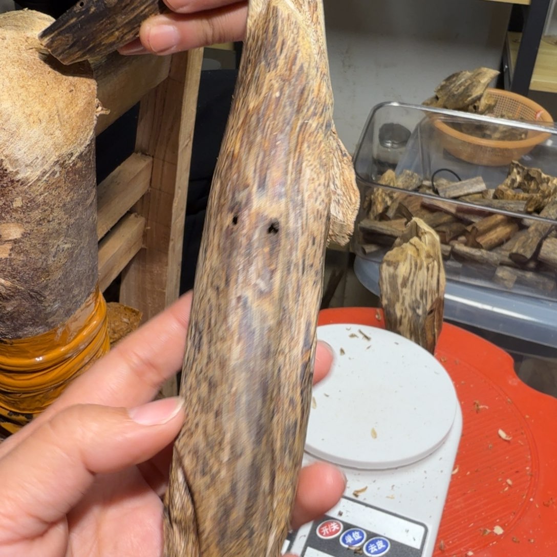 白奇沉香块料沉香79k