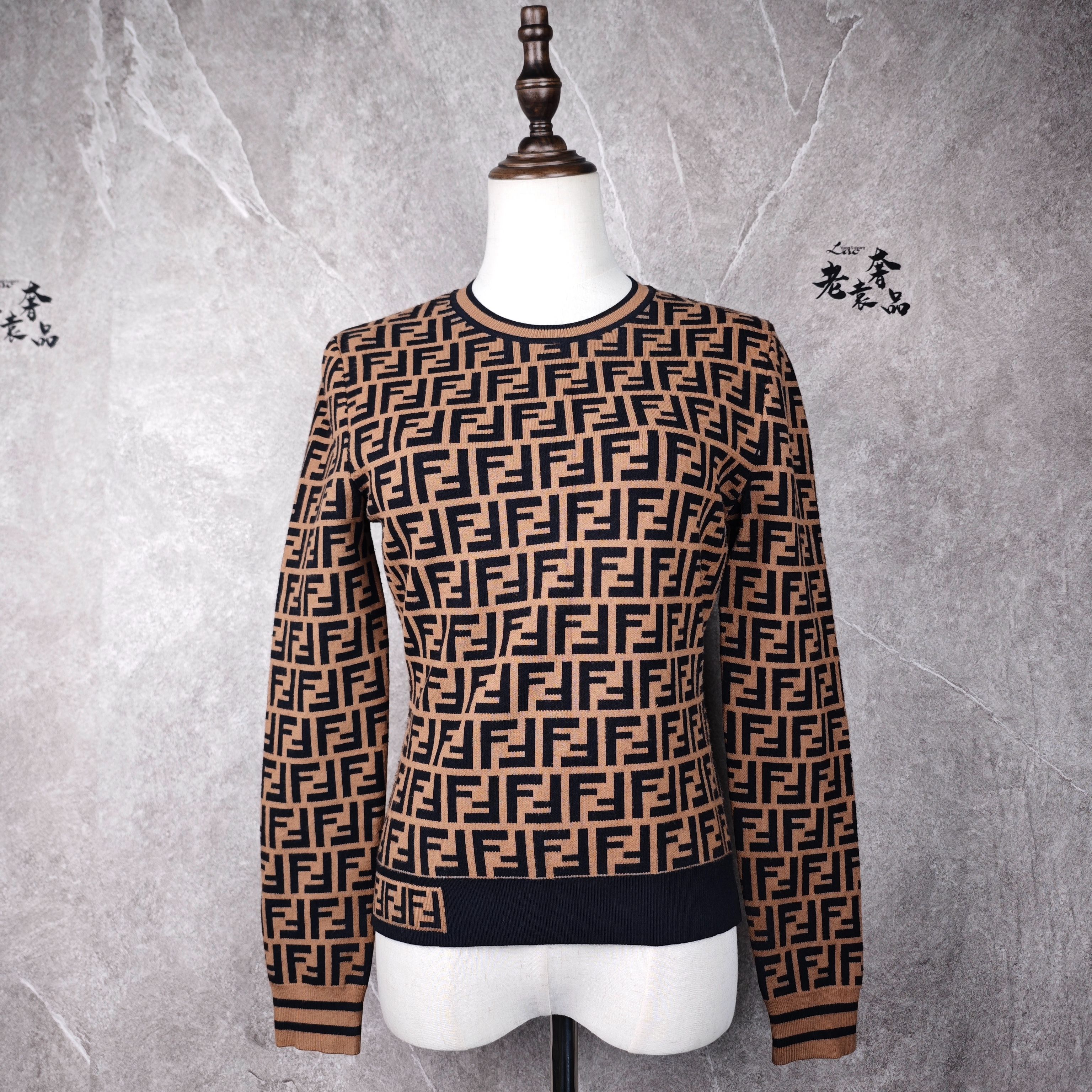 99新 FENDI/芬迪 海囤J/芬迪上衣/40码/ze117849