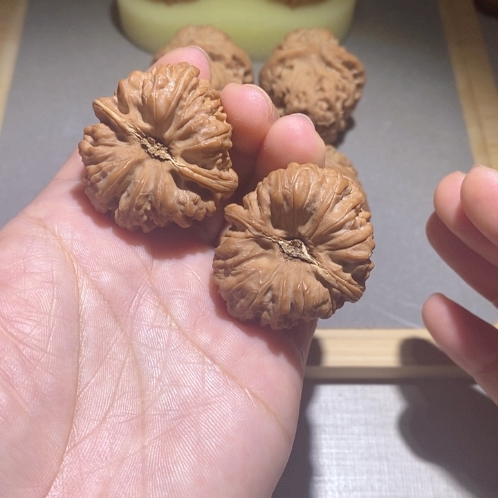 文玩核桃吊坠凹底35