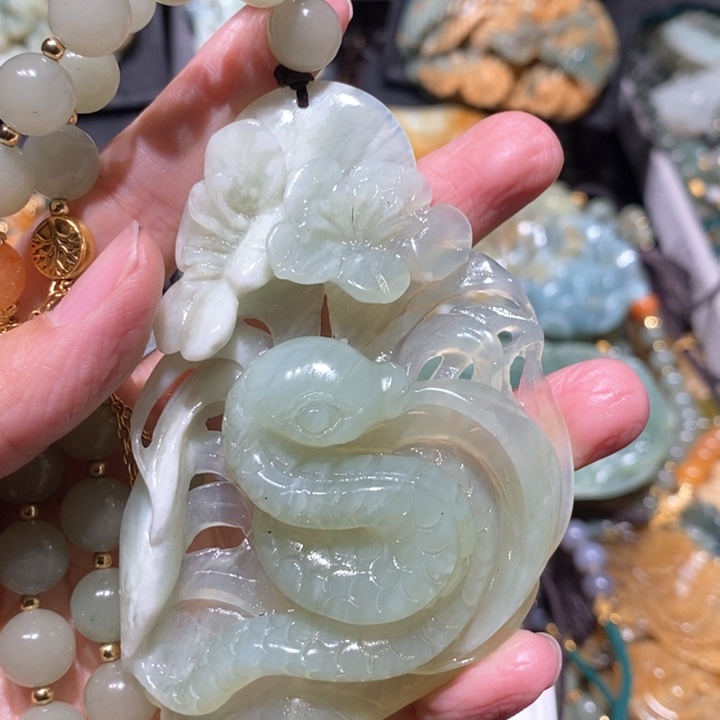 岫玉毛衣链未镶嵌