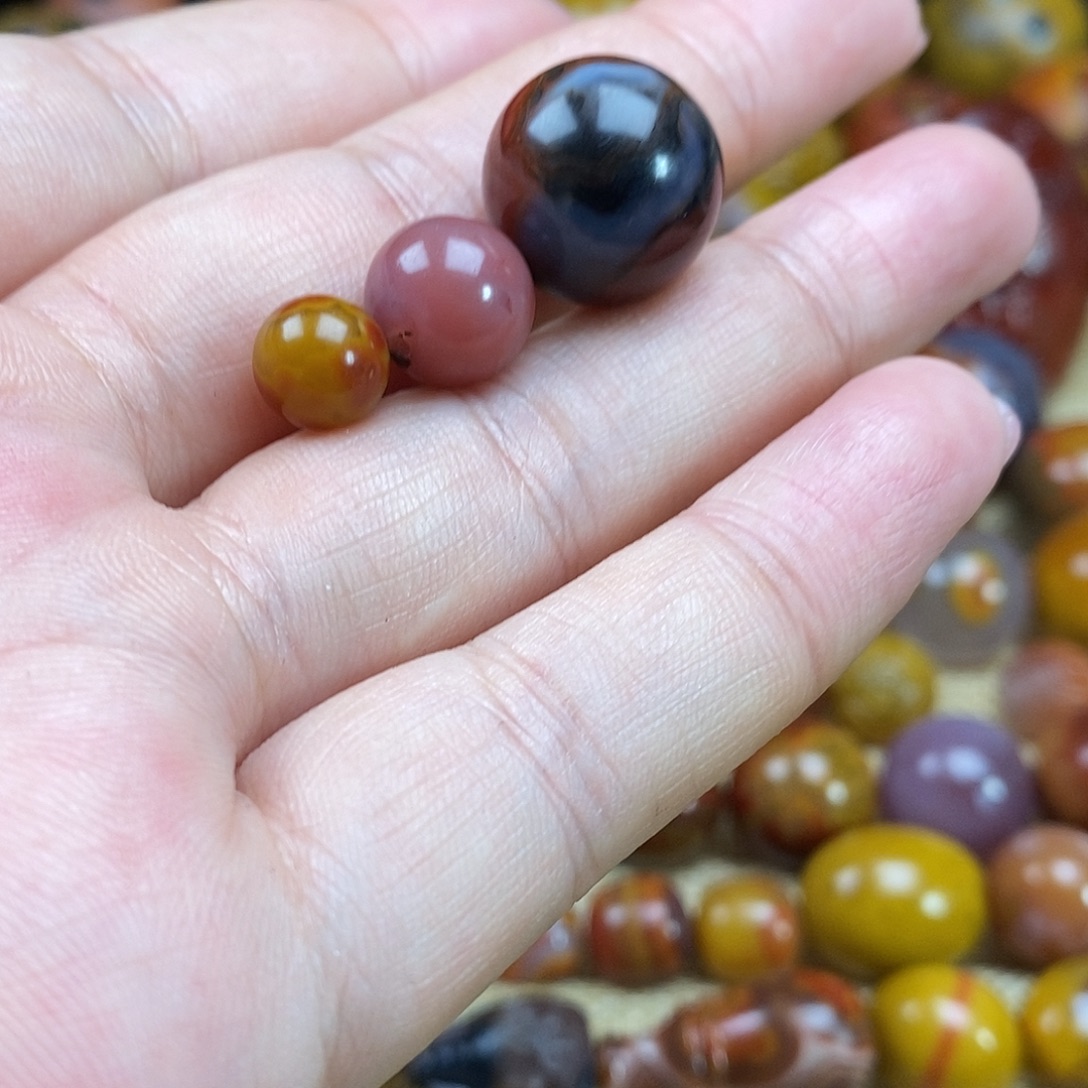 n***e玛瑙/玉髓未镶嵌战国红玛瑙