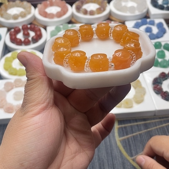 石英质玉（非洲翠）合金手串