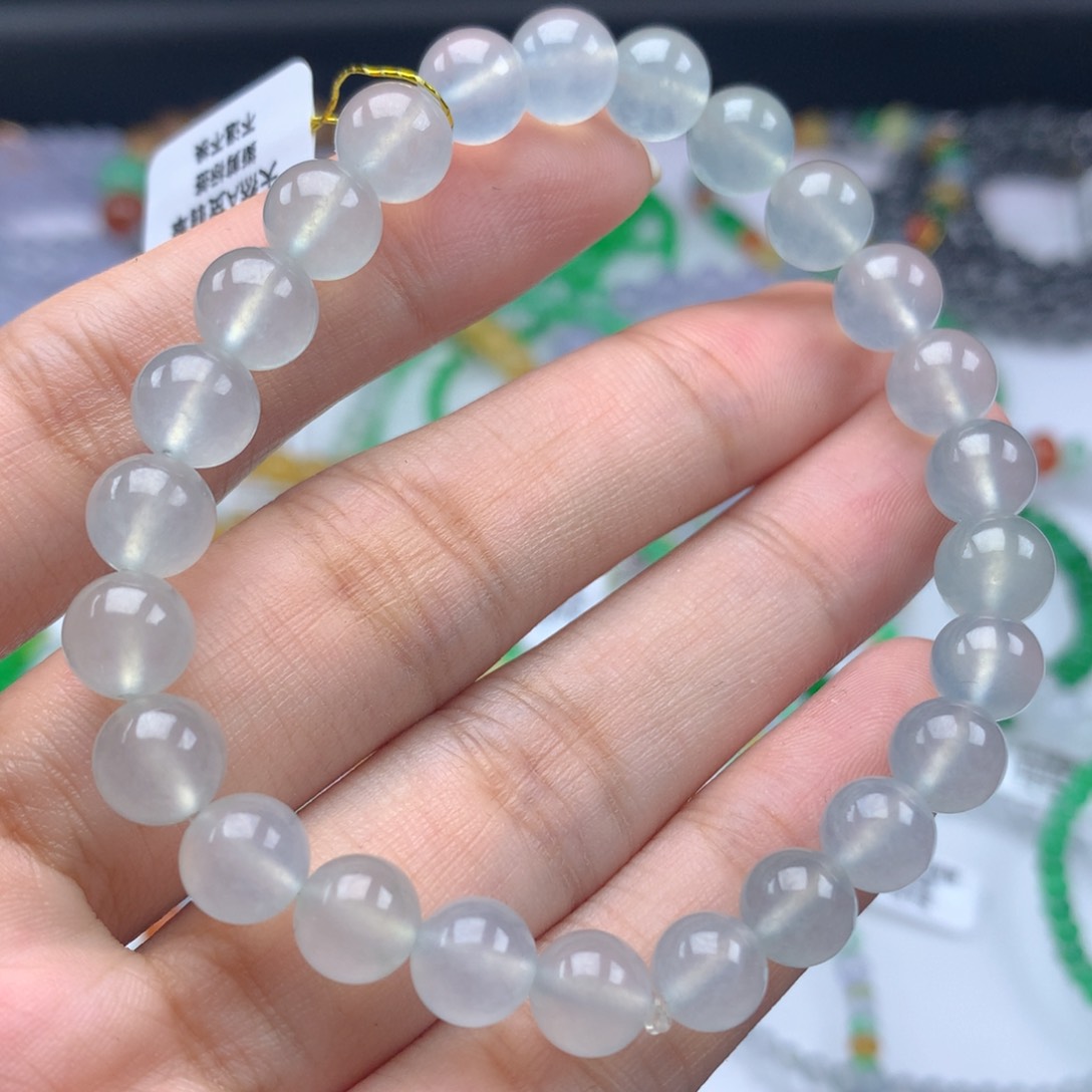 翡翠手链未镶嵌卡