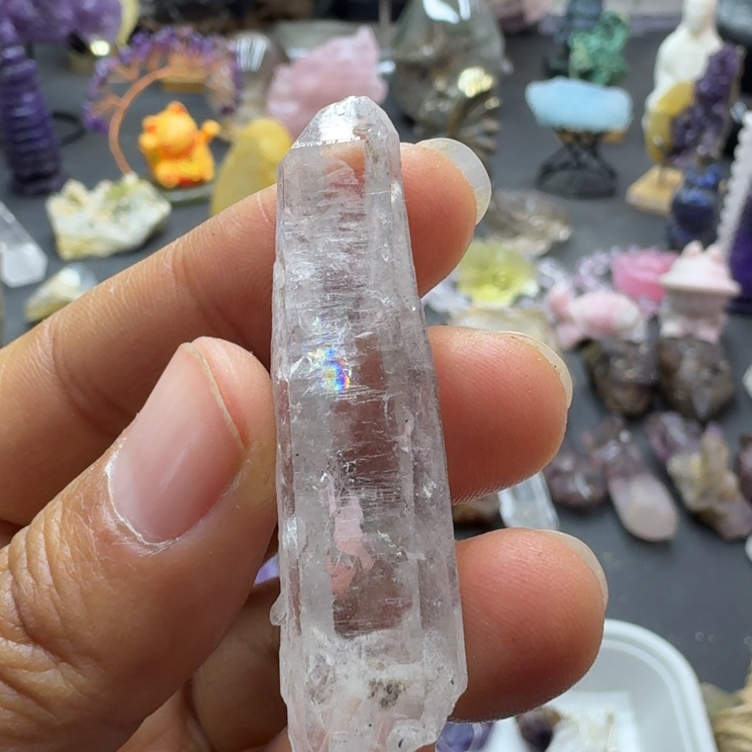 漫***J石材闪灵彩虹的故事