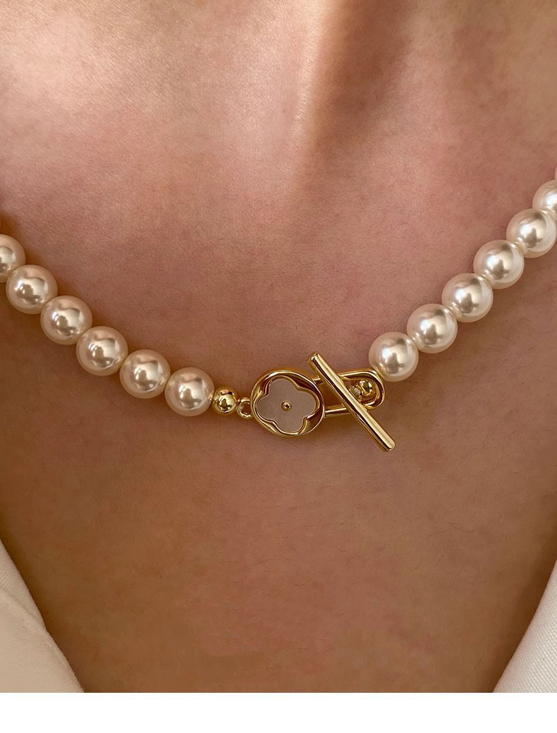 铜合金项链 四叶草白贝壳OT扣锁骨链 正圆强光施家珠法式轻奢项链