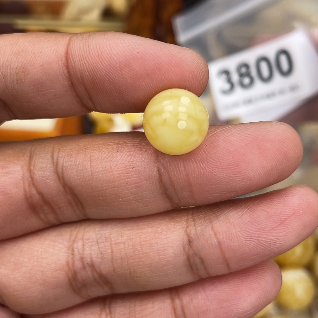 蜜蜡未镶嵌珠宝奇石平头12.2