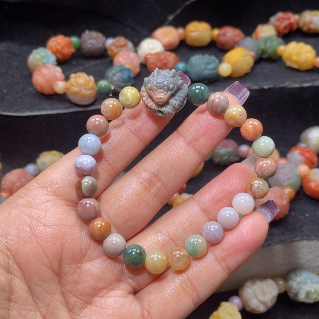 石英质玉手链未镶嵌