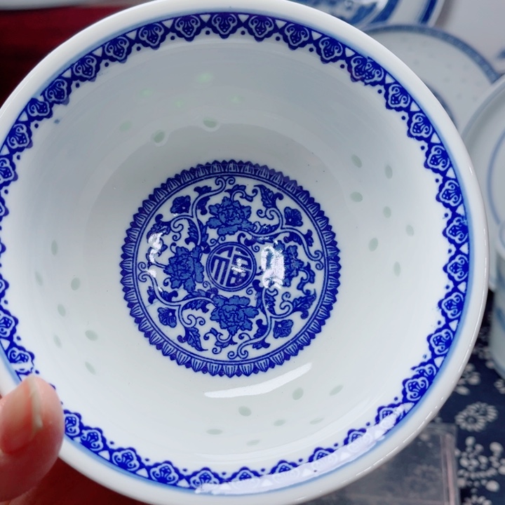 青花玲珑5寸饭碗吉祥如意