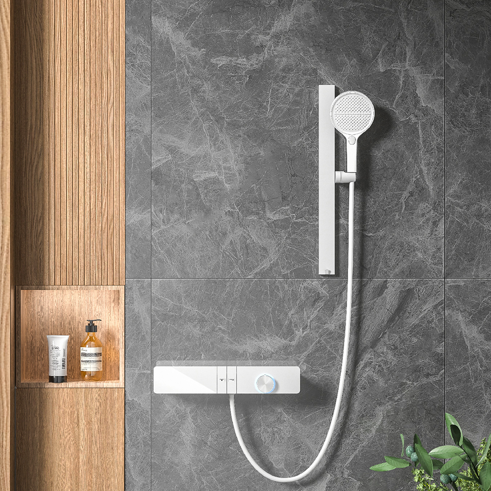 weixiaoer/卫小二Q8方管简约无顶喷按键花洒淋浴数显增压自清洁