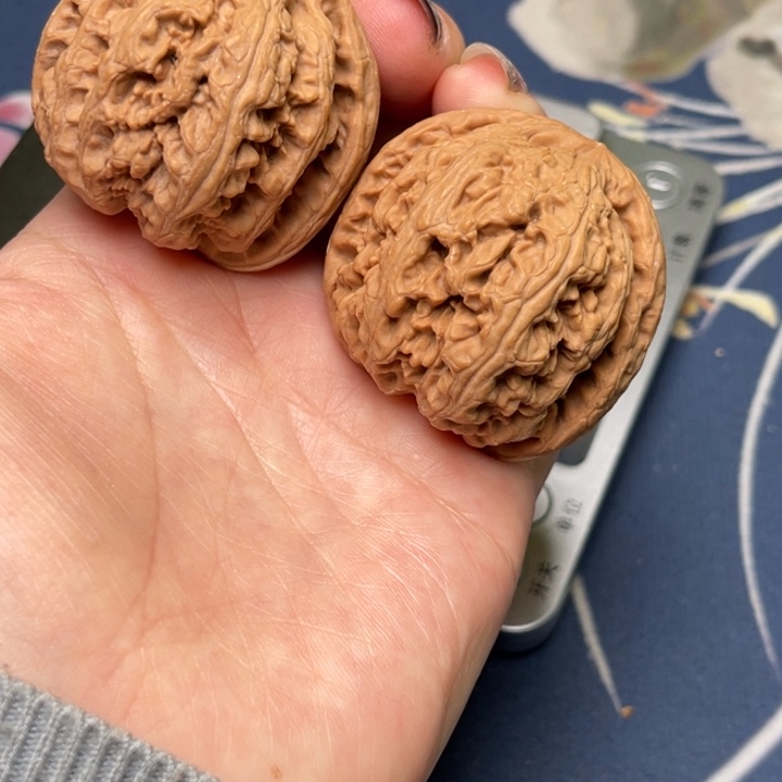 文玩核桃把件粗筋43