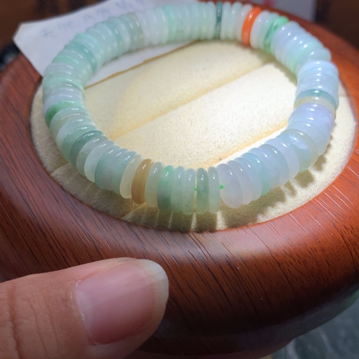 翡翠颈饰未镶嵌保真天然A货翡翠 