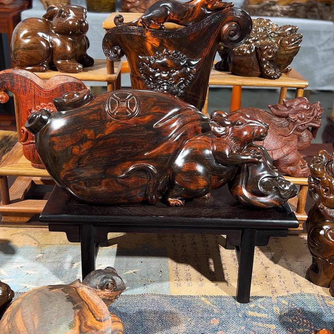 交趾黄檀（大红酸枝）知**一