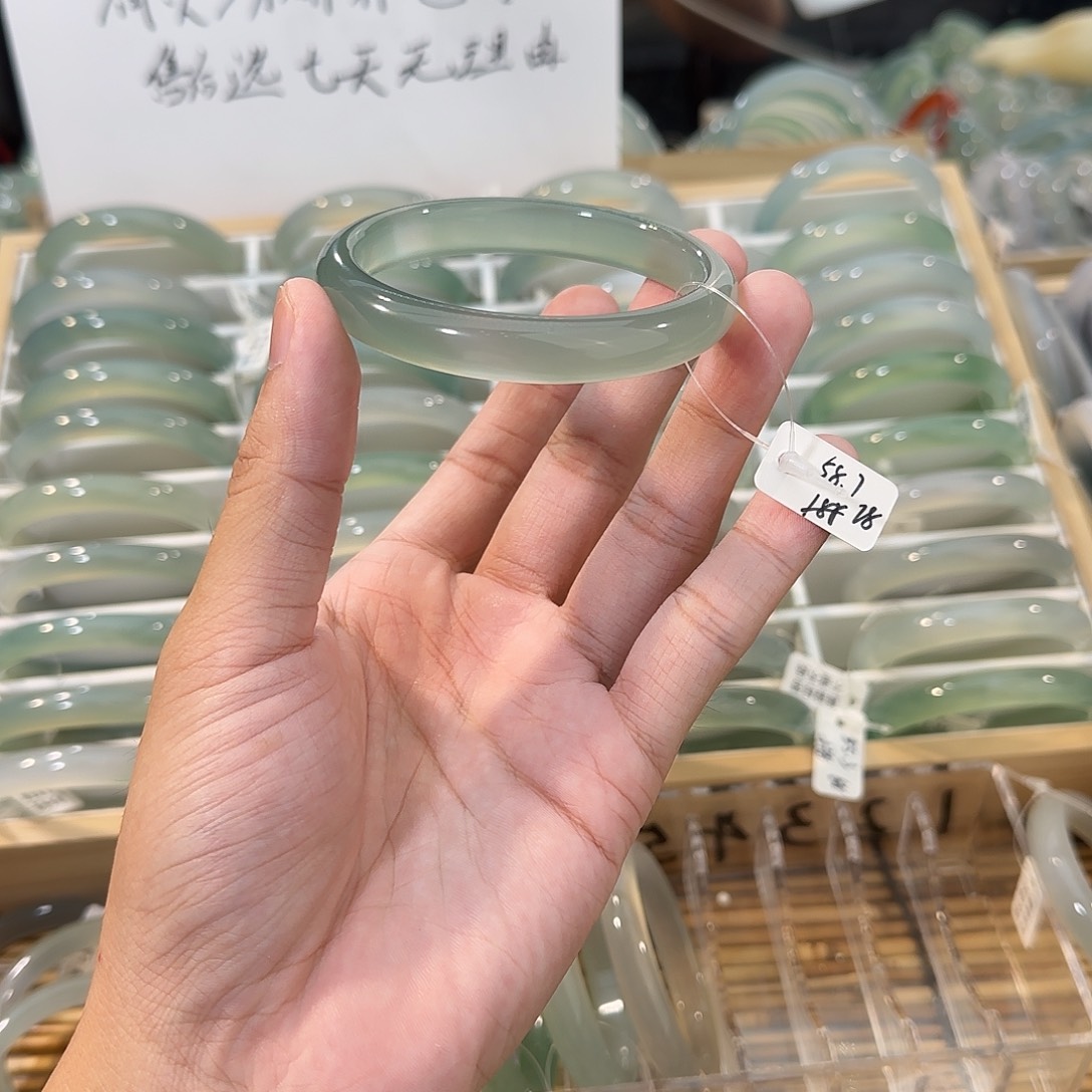 手镯玛瑙/玉髓未镶嵌圈口58.7