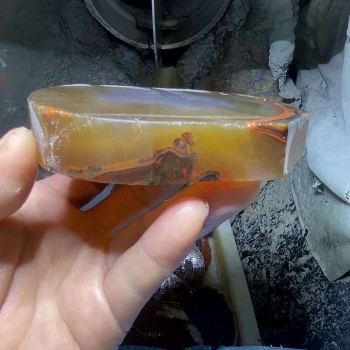 I***U玛瑙/玉髓未镶嵌手镯