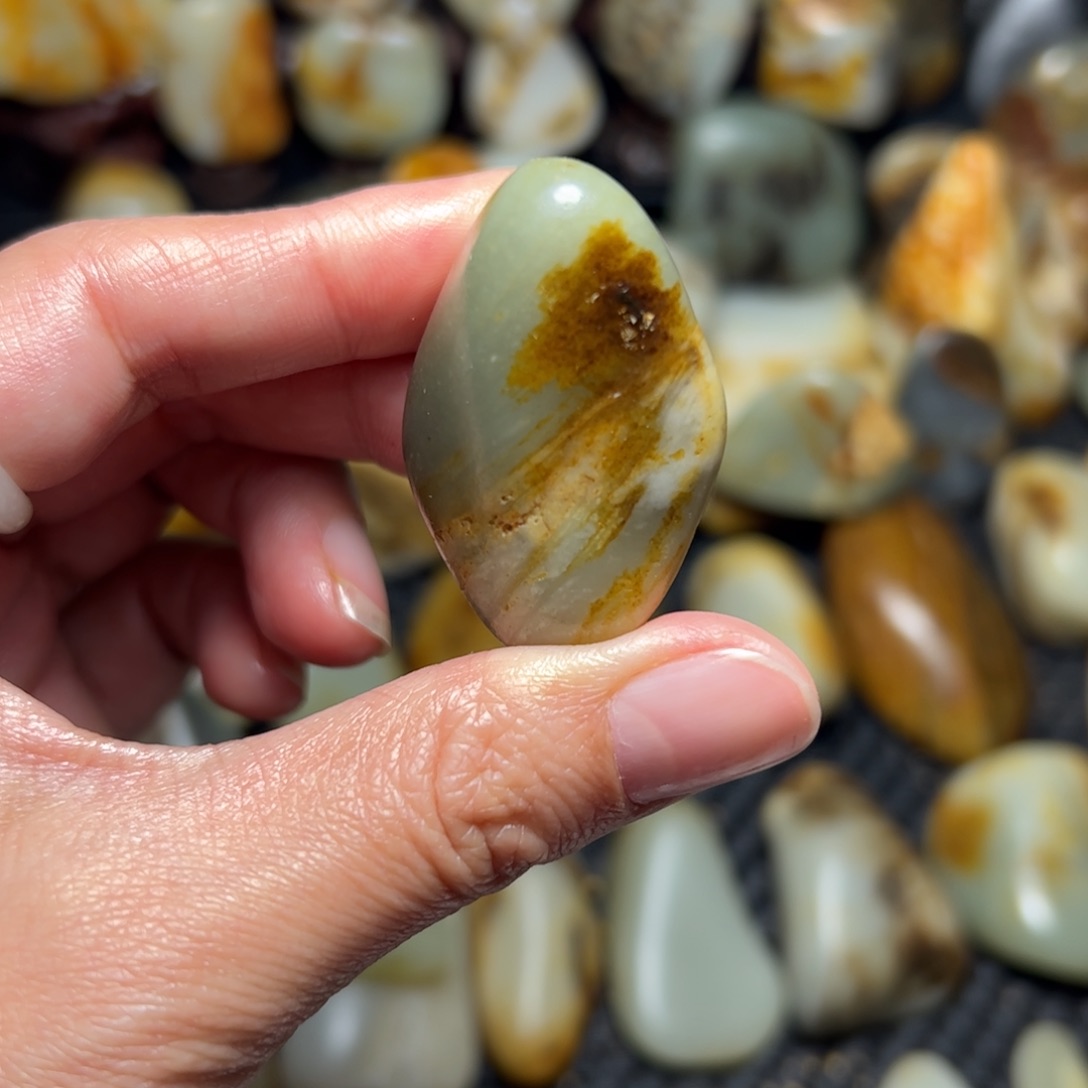 和田玉（青玉）12未镶嵌