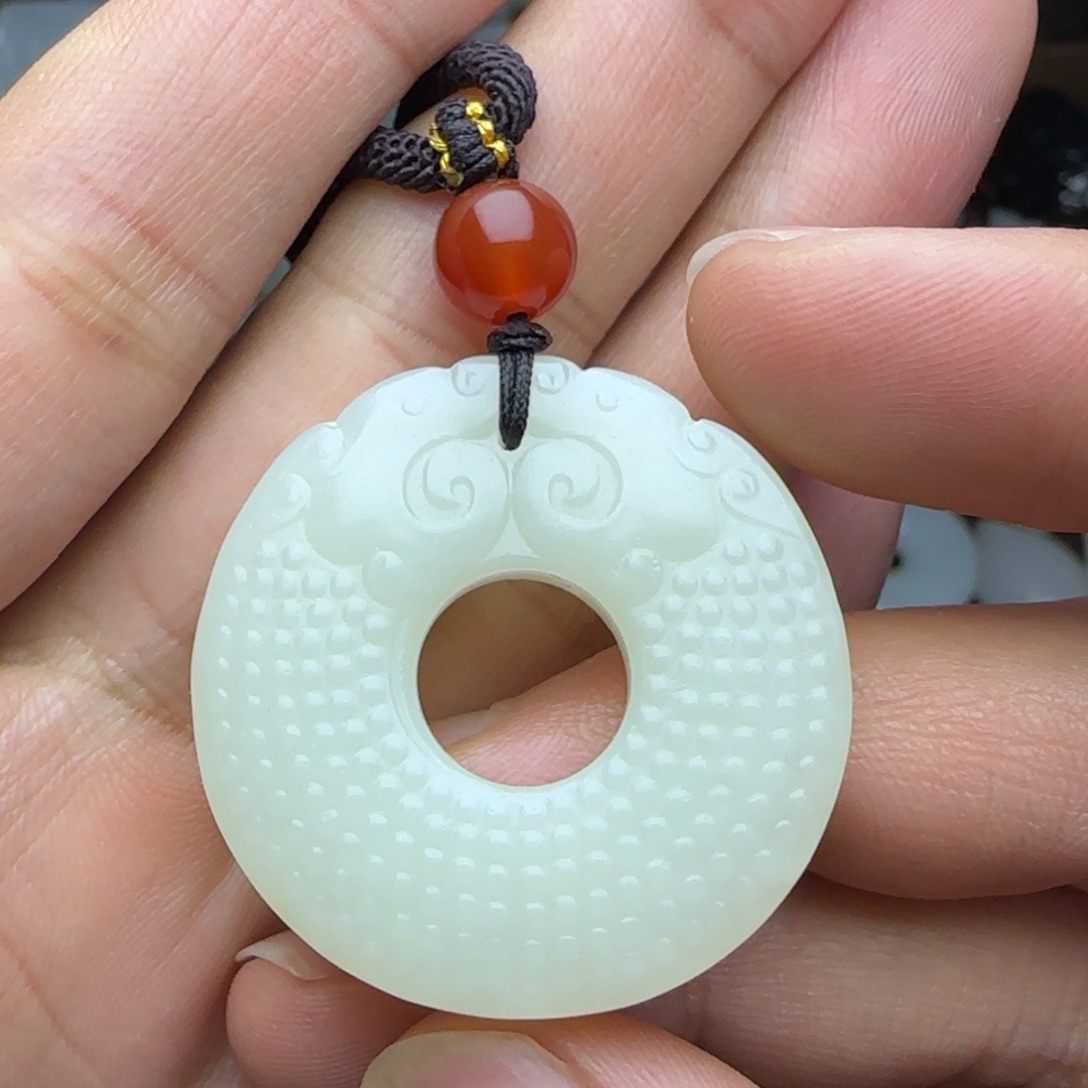 和田玉挂件未镶嵌双龙护主